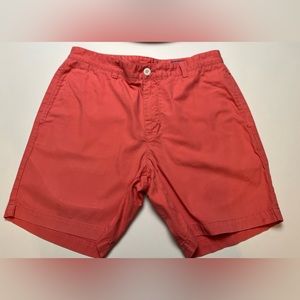 Vineyard Vines chino shorts.Size 33 with 7”inseam. Excellent preowned condition